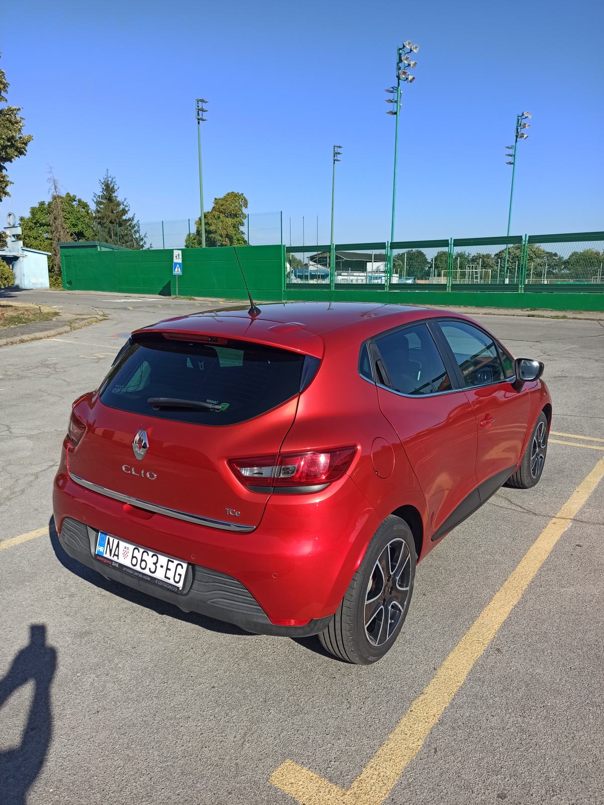 Renault Clio TCe 90, fotografija 1