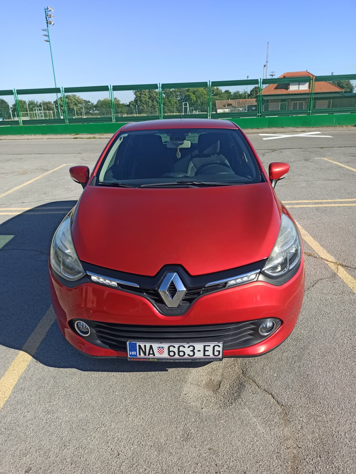 Renault Clio TCe 90, fotografija 2