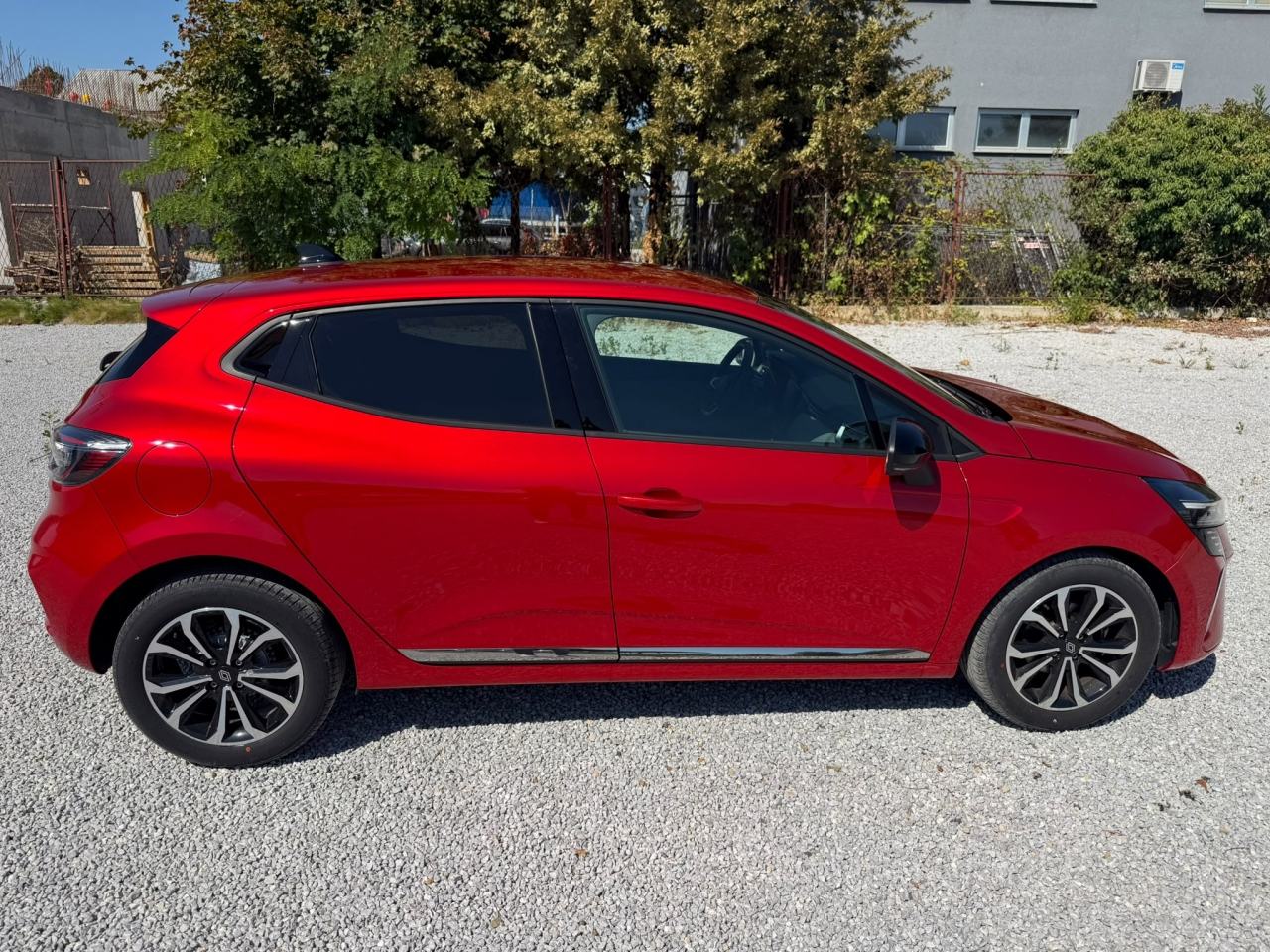 Renault Clio TCe 90 Techno, fotografija 4