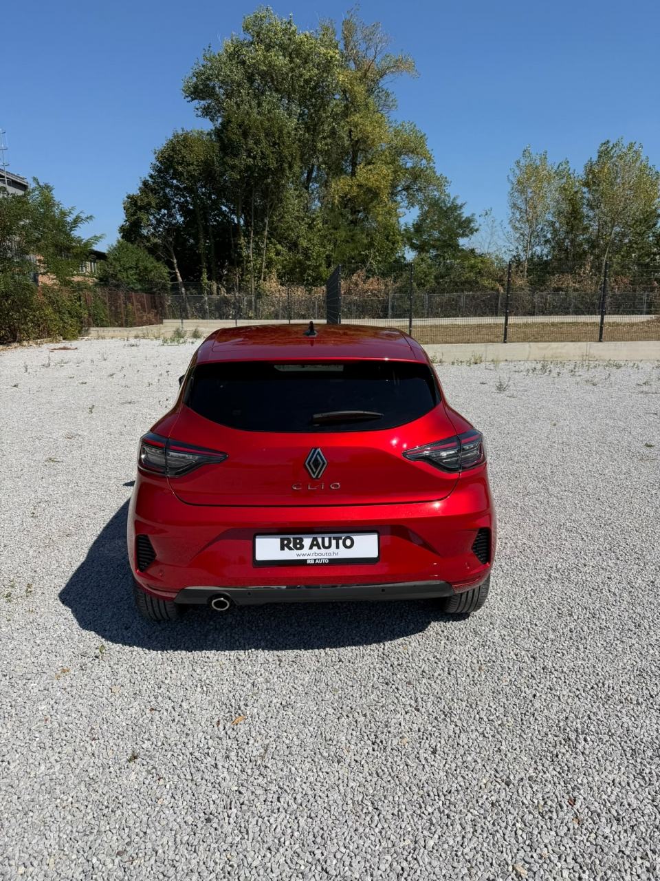 Renault Clio TCe 90 Techno, fotografija 6
