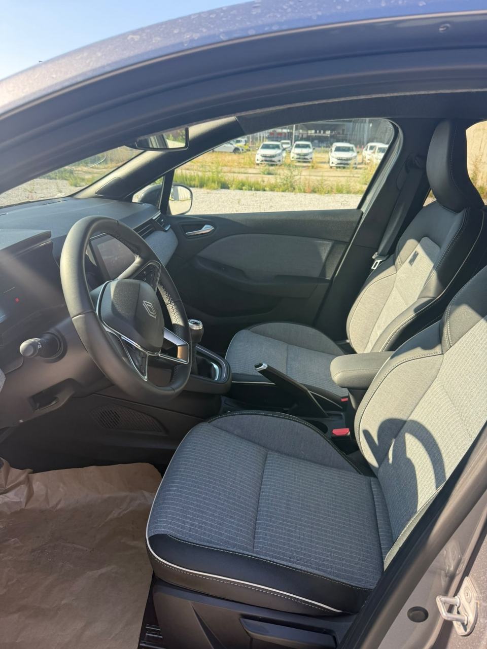 Renault Clio TCe 90 Techno, fotografija 4
