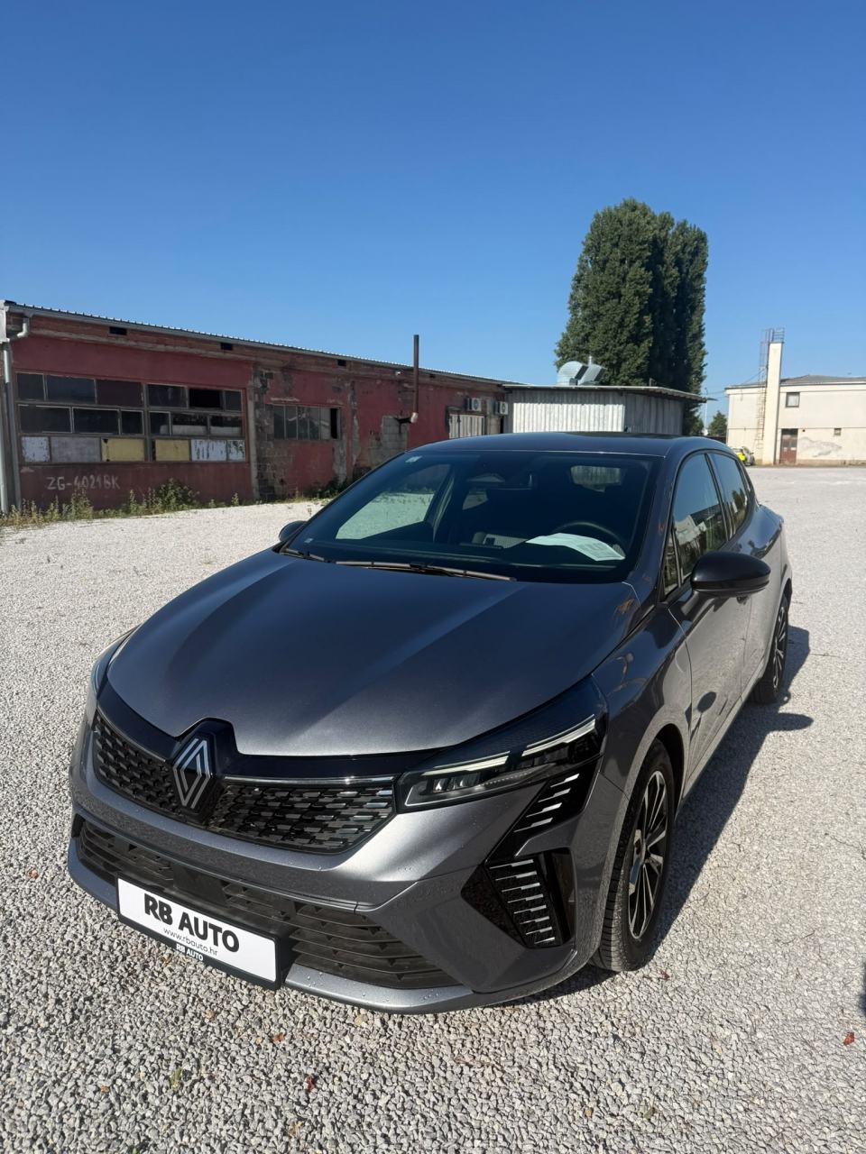 Renault Clio TCe 90 Techno, fotografija 6