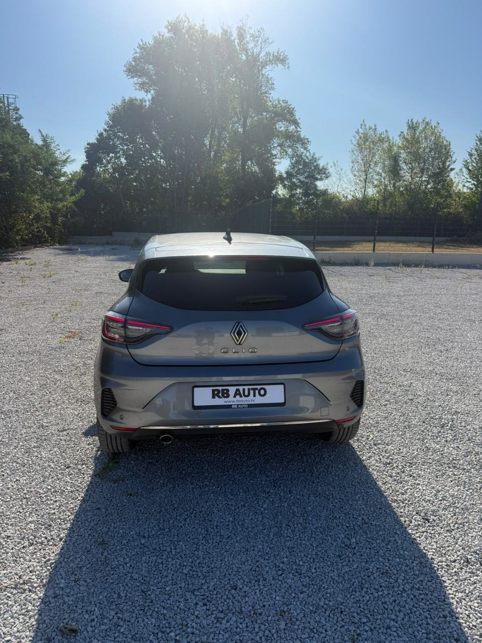 Renault Clio TCe 90 Techno, fotografija 8