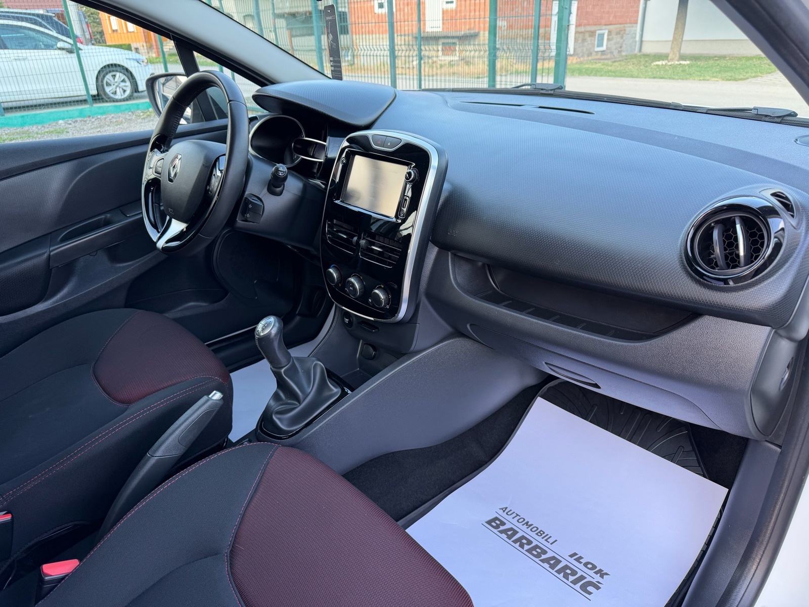 Renault Clio TCe 90,40.000km,GT-line,Klima,Reg.10mj.2026, fotografija 12