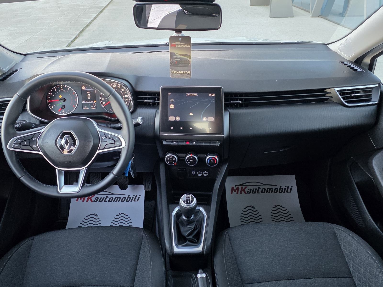 Renault Clio TCe ALU,NAVI,FUL LED 41 T.K.M REG. 1 GODINU, fotografija 16