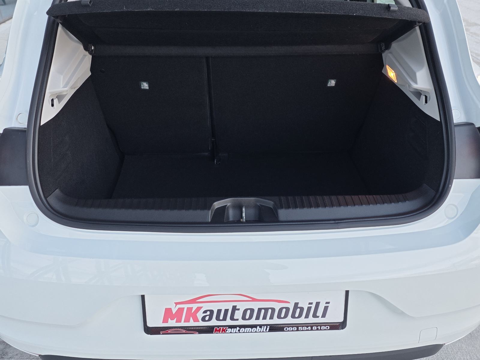 Renault Clio TCe ALU,NAVI,FUL LED 41 T.K.M REG. 1 GODINU, fotografija 18