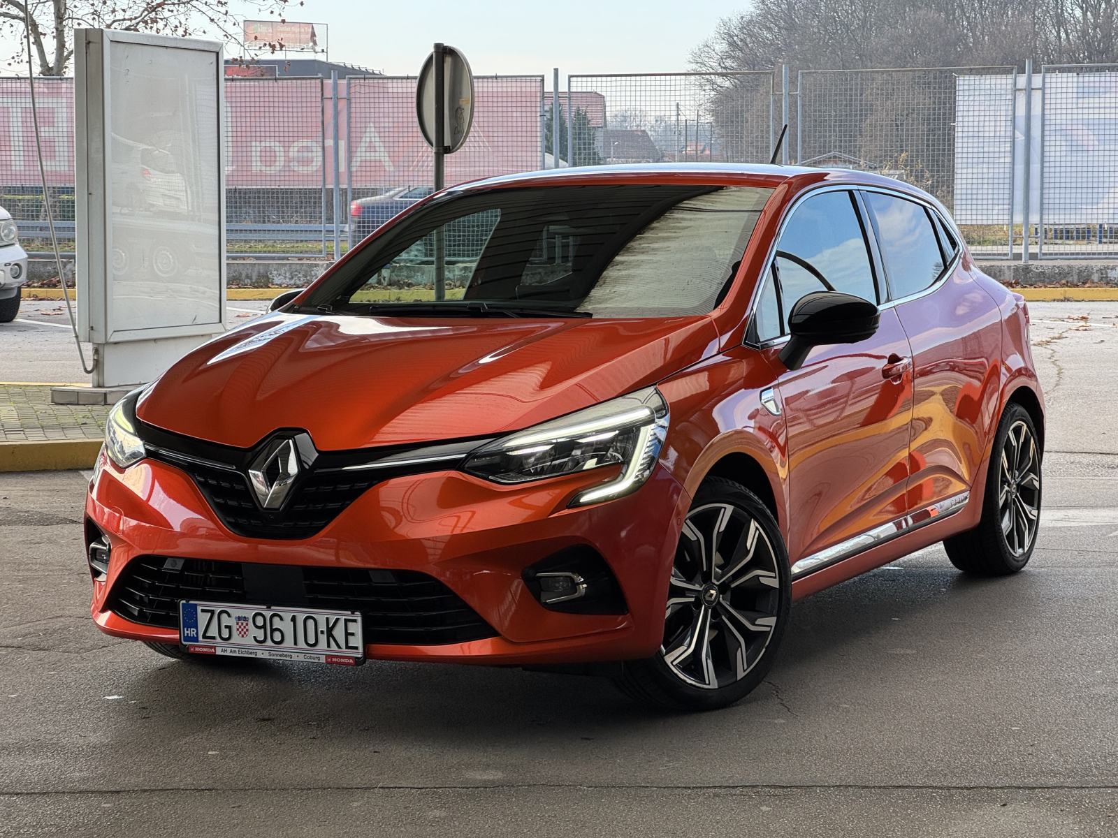 RENAULT CLIO EDITION ONE TCe, 130KS, AUTOMATIK, fotografija 3