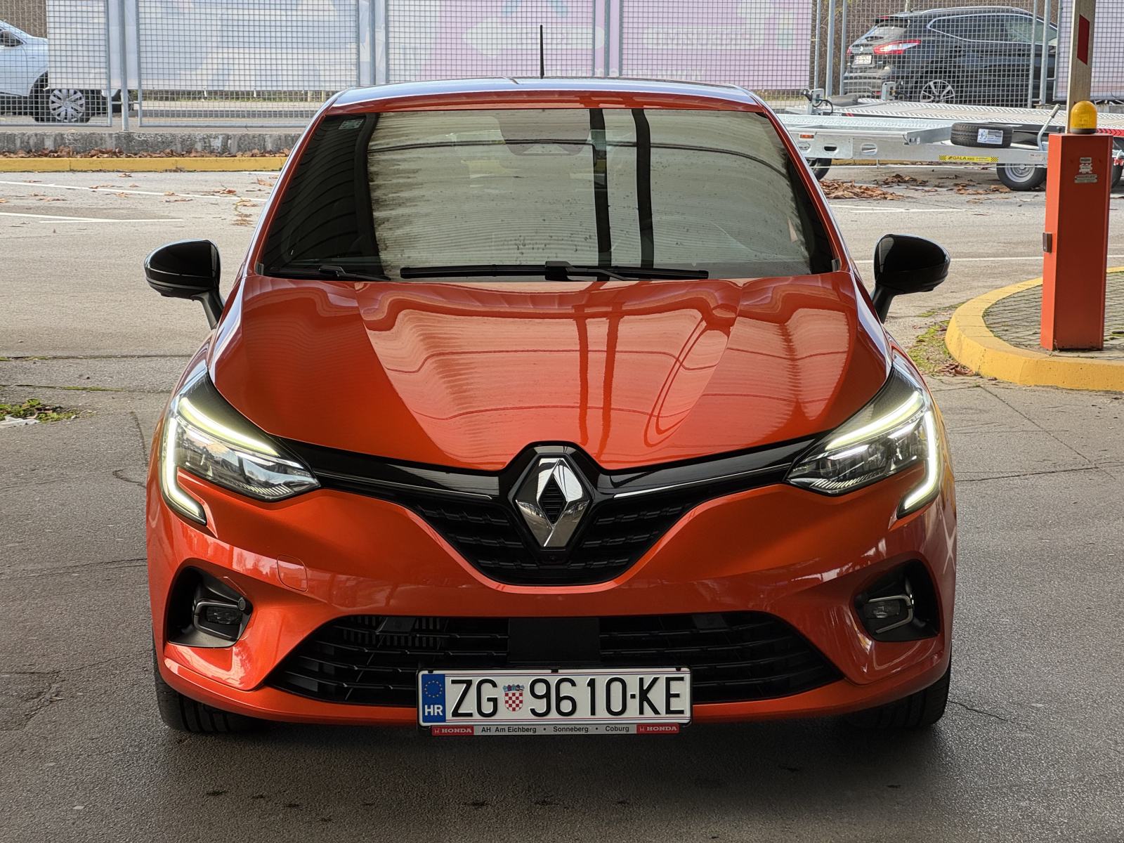 RENAULT CLIO EDITION ONE TCe, 130KS, AUTOMATIK, fotografija 2