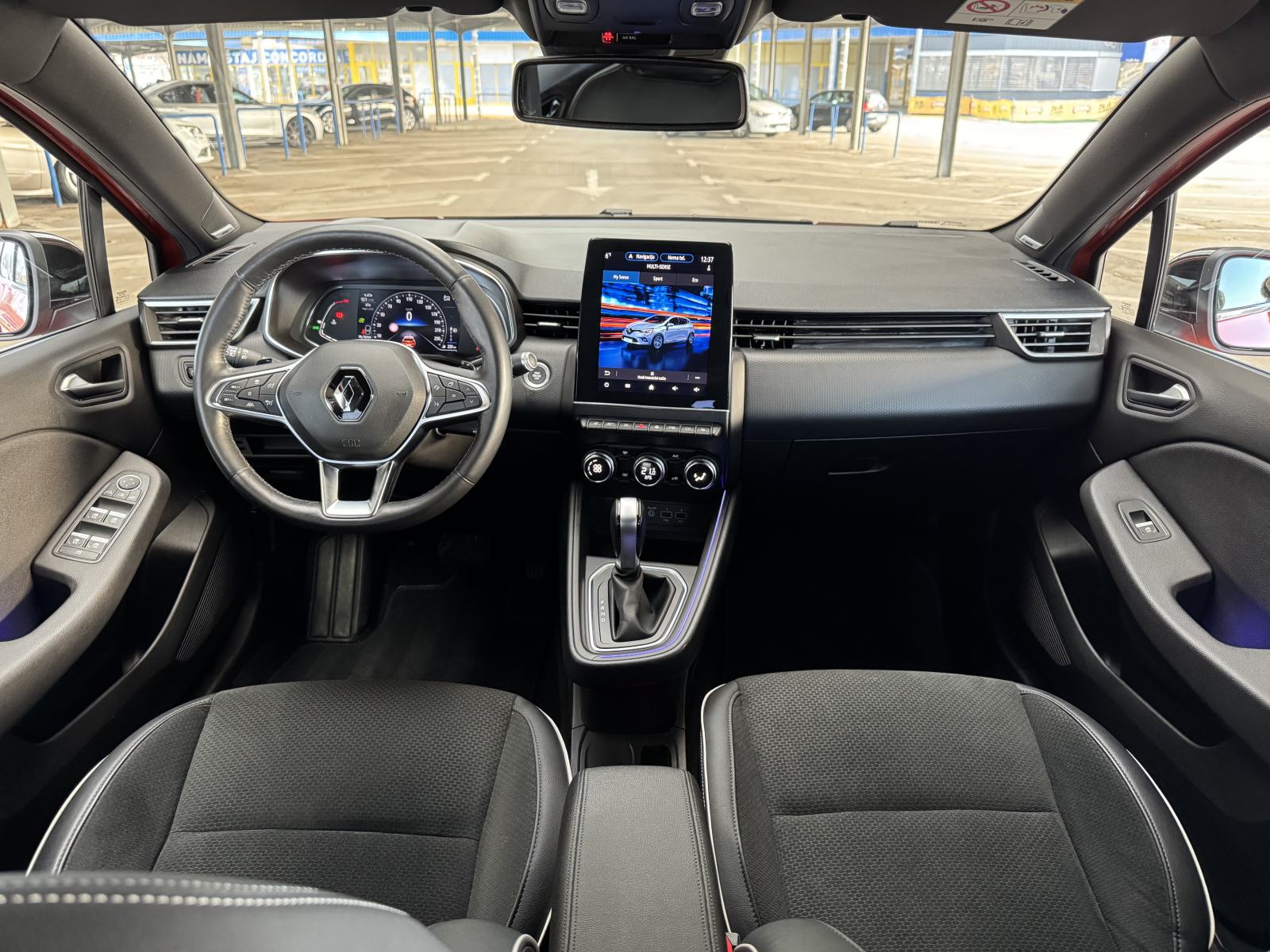 RENAULT CLIO EDITION ONE TCe, 130KS, AUTOMATIK, fotografija 11