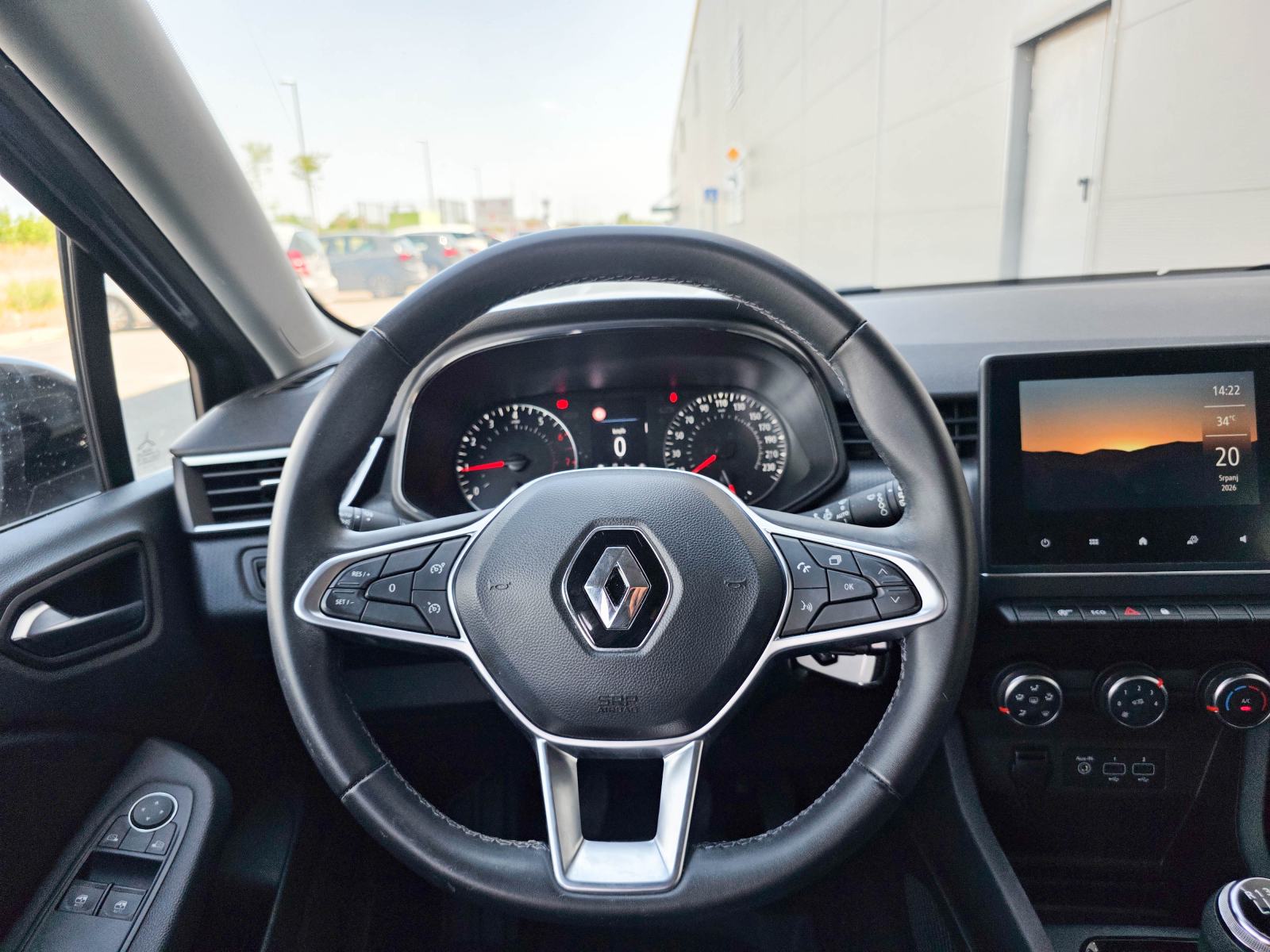 Renault Clio TCe |HR auto |Nove gume |Android |LED |Reg03/27 |JAMSTVO, fotografija 20