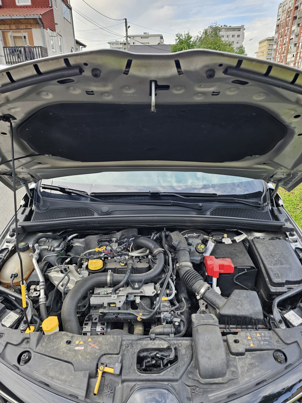 Renault Clio TCe *HRV AUTO, REG. 3/27*, fotografija 7