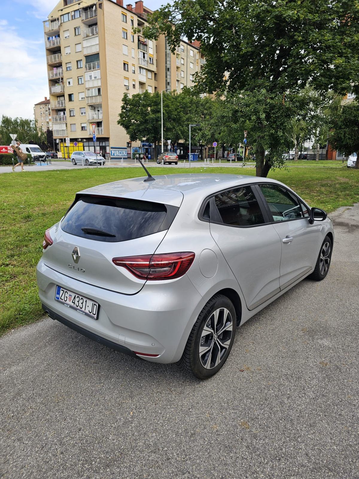 Renault Clio TCe *HRV AUTO, REG. 3/27*, fotografija 6