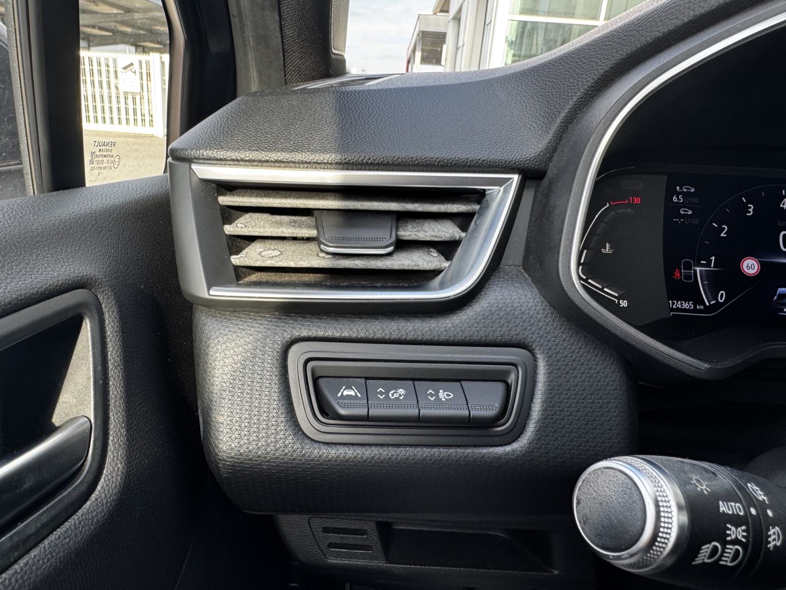 Renault Clio TCe Intens, fotografija 11