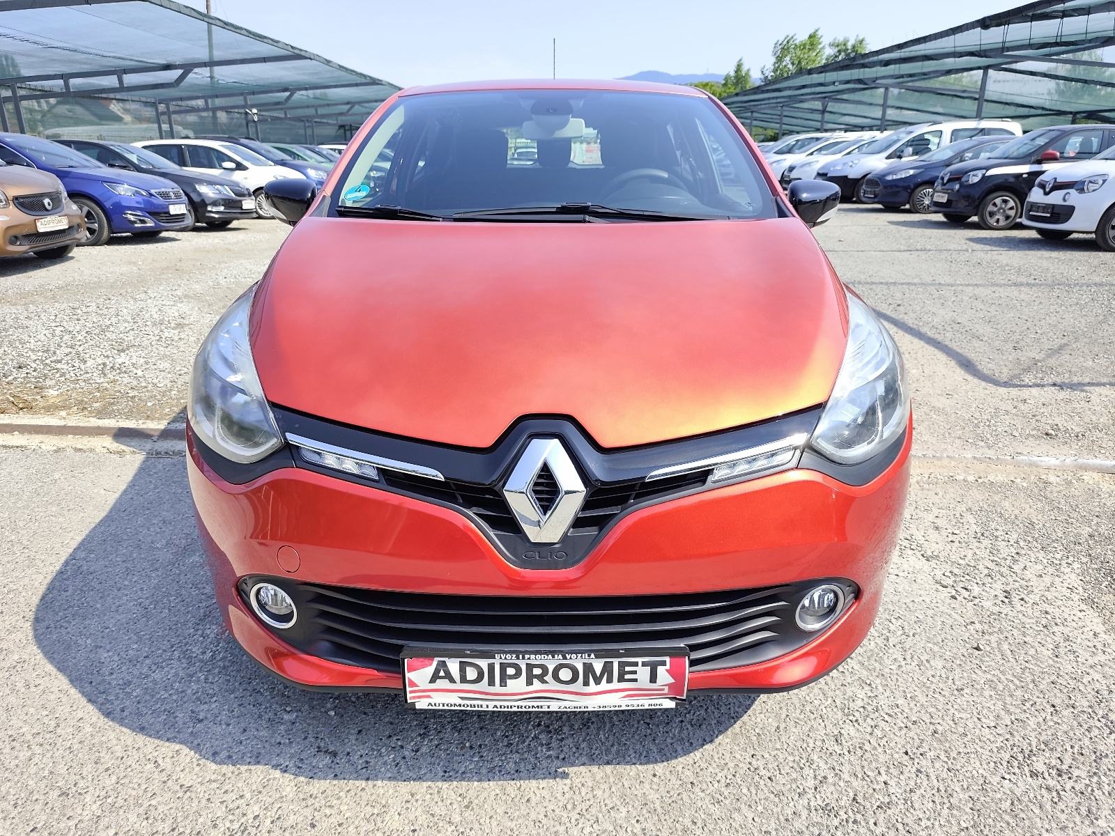 Renault Clio TcE // REG 1 GOD // TOP STANJE // KLIMA //, fotografija 3