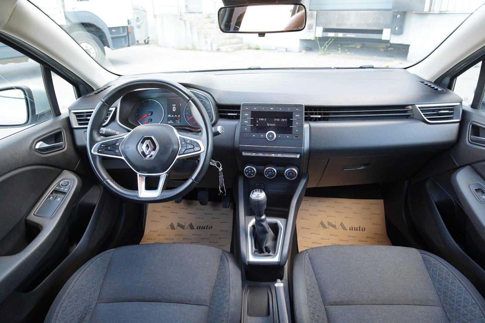 Renault Clio TCE #SERVISNA#JAMSTVO#U SUSTAVU PDV-A#LEASING BEZ UČEŠĆA#, fotografija 14