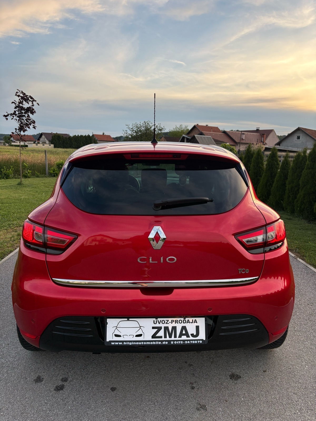 Renault Clio Limited Edition TCe 90 ps*10/2017*Stanje kao novo*, fotografija 3