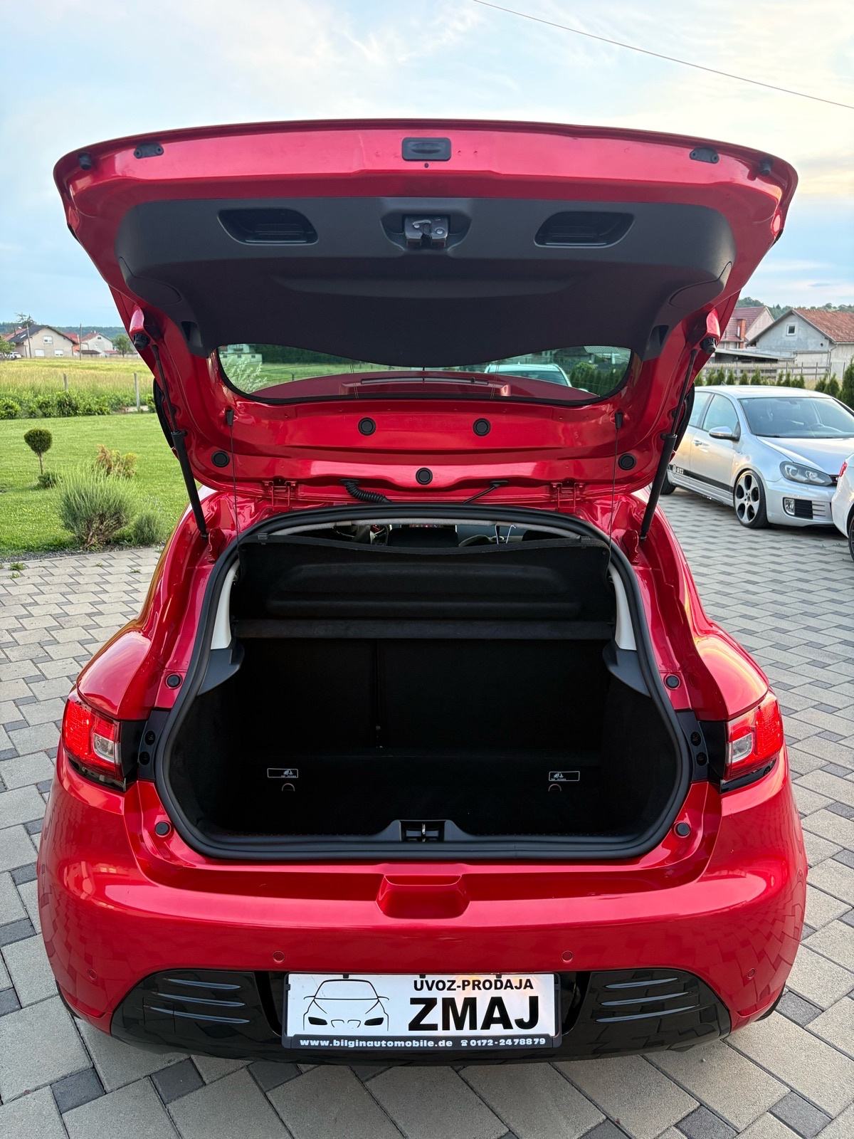 Renault Clio Limited Edition TCe 90 ps*10/2017*Stanje kao novo*, fotografija 10