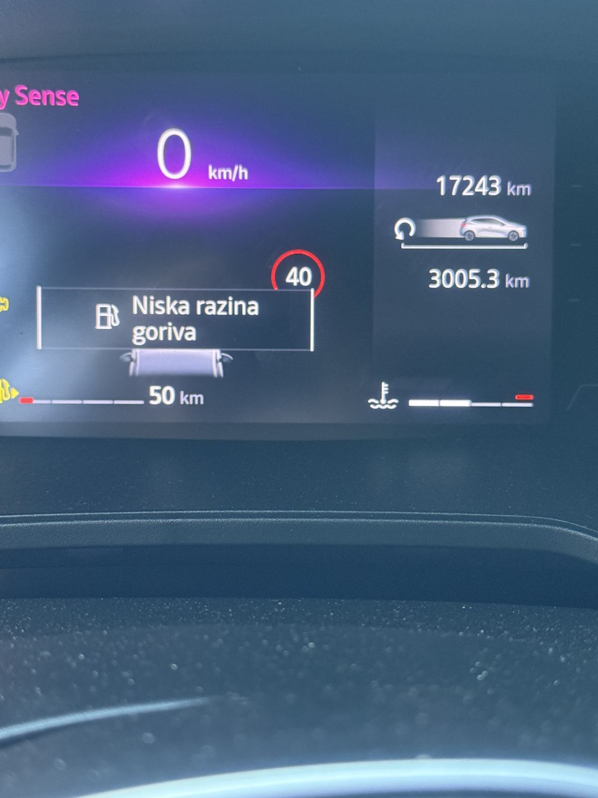 Renault Clio techno oprema ALU 17 + zimske gume 2/27 kao novi, fotografija 11