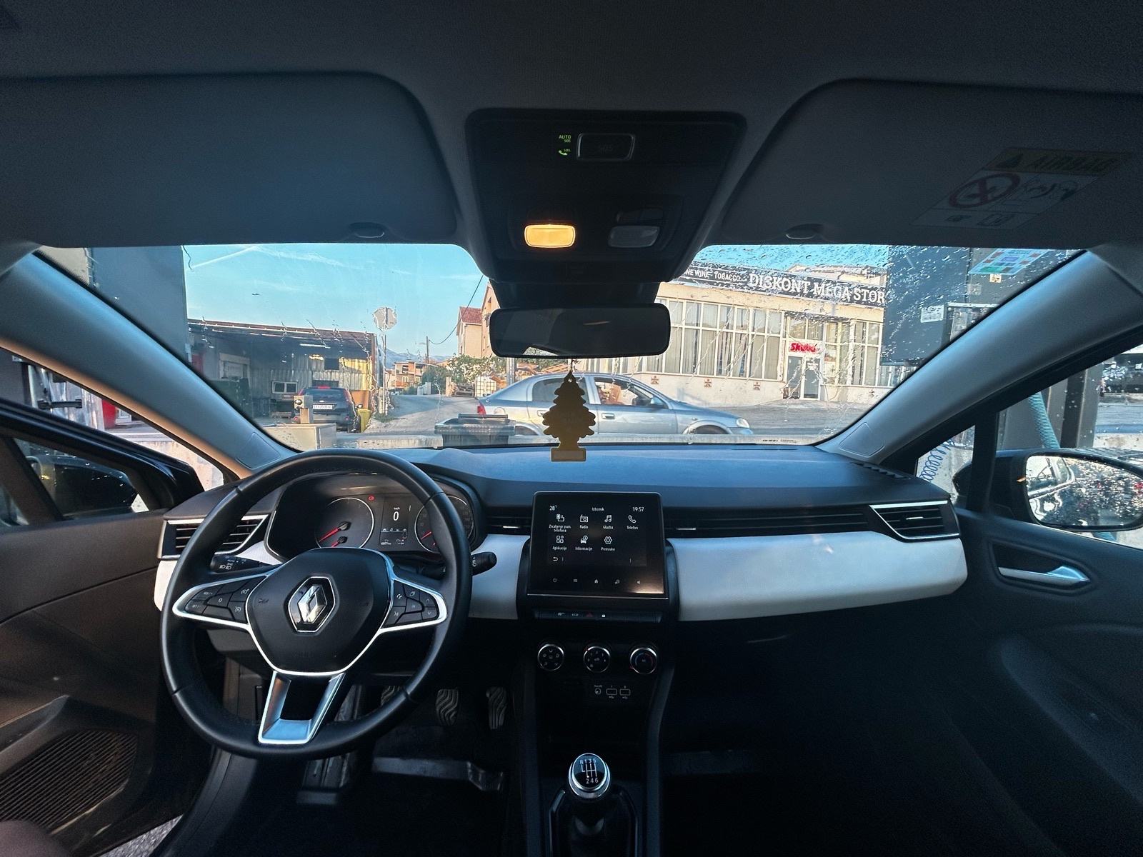 Renault Clio TCe, fotografija 5
