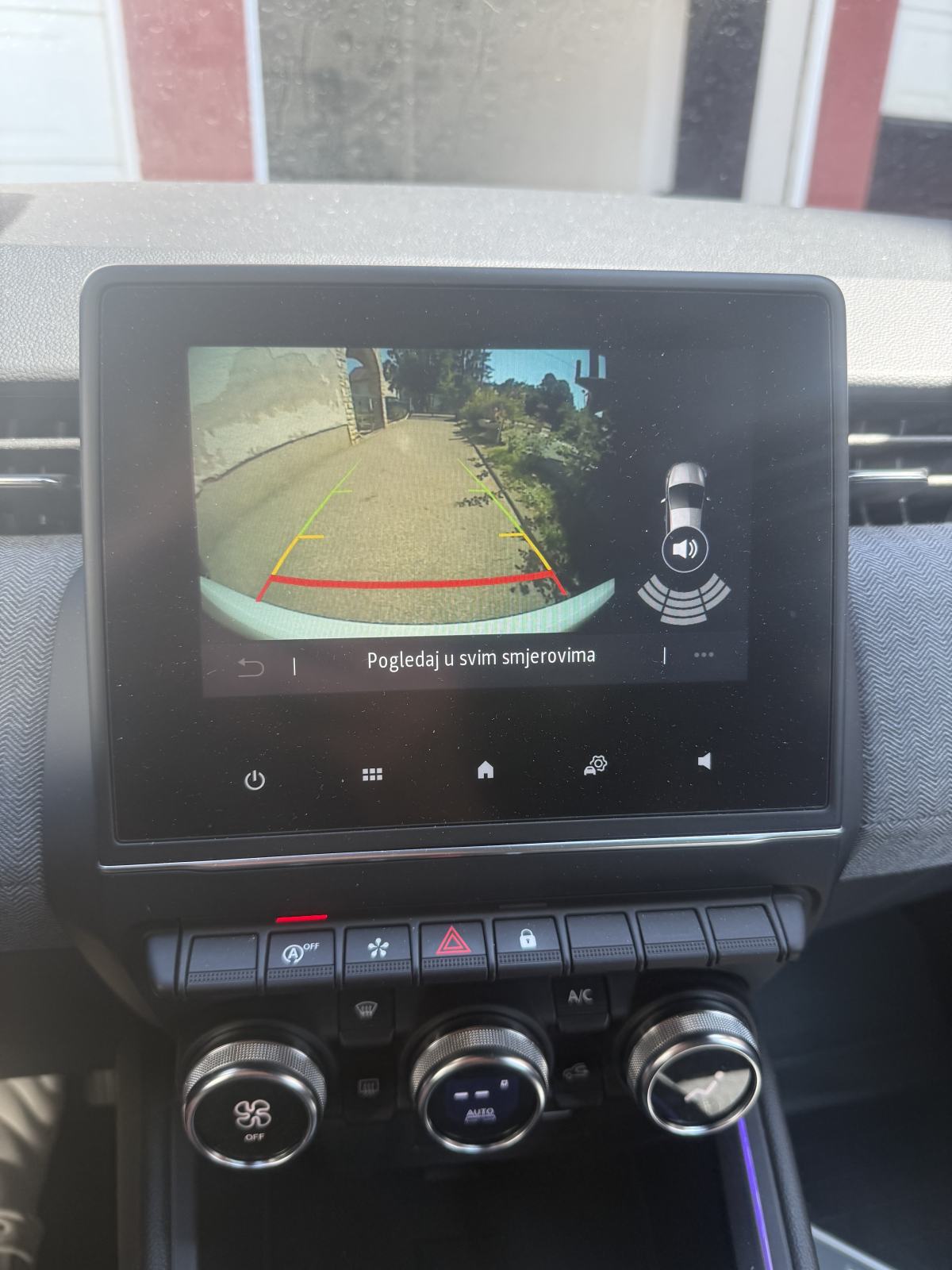 Renault Clio techno oprema ALU 17 + zimske gume 2/27 kao novi, fotografija 16