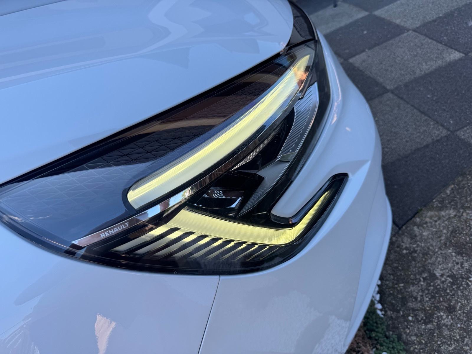 Renault Clio TCe navi,svega 18000km,full led,alu,navigacija,pdc,nov!!!, fotografija 19