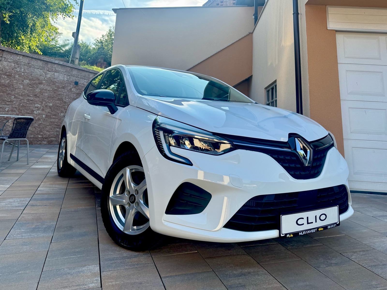 Renault Clio TCe navi,svega 18000km,full led,alu,navigacija,pdc,nov!!!, fotografija 15