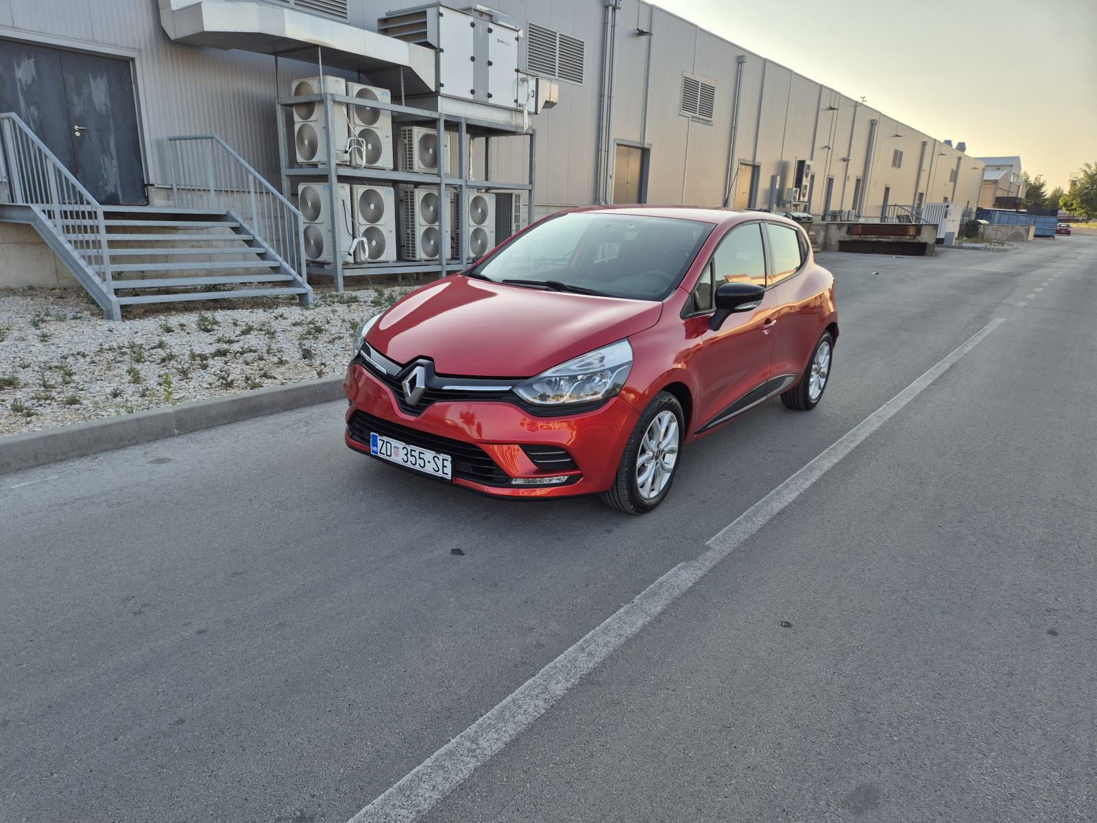 Renault Clio TCe, fotografija 3