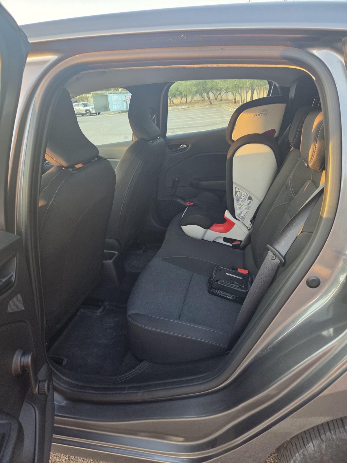 Renault Clio TCe, fotografija 16