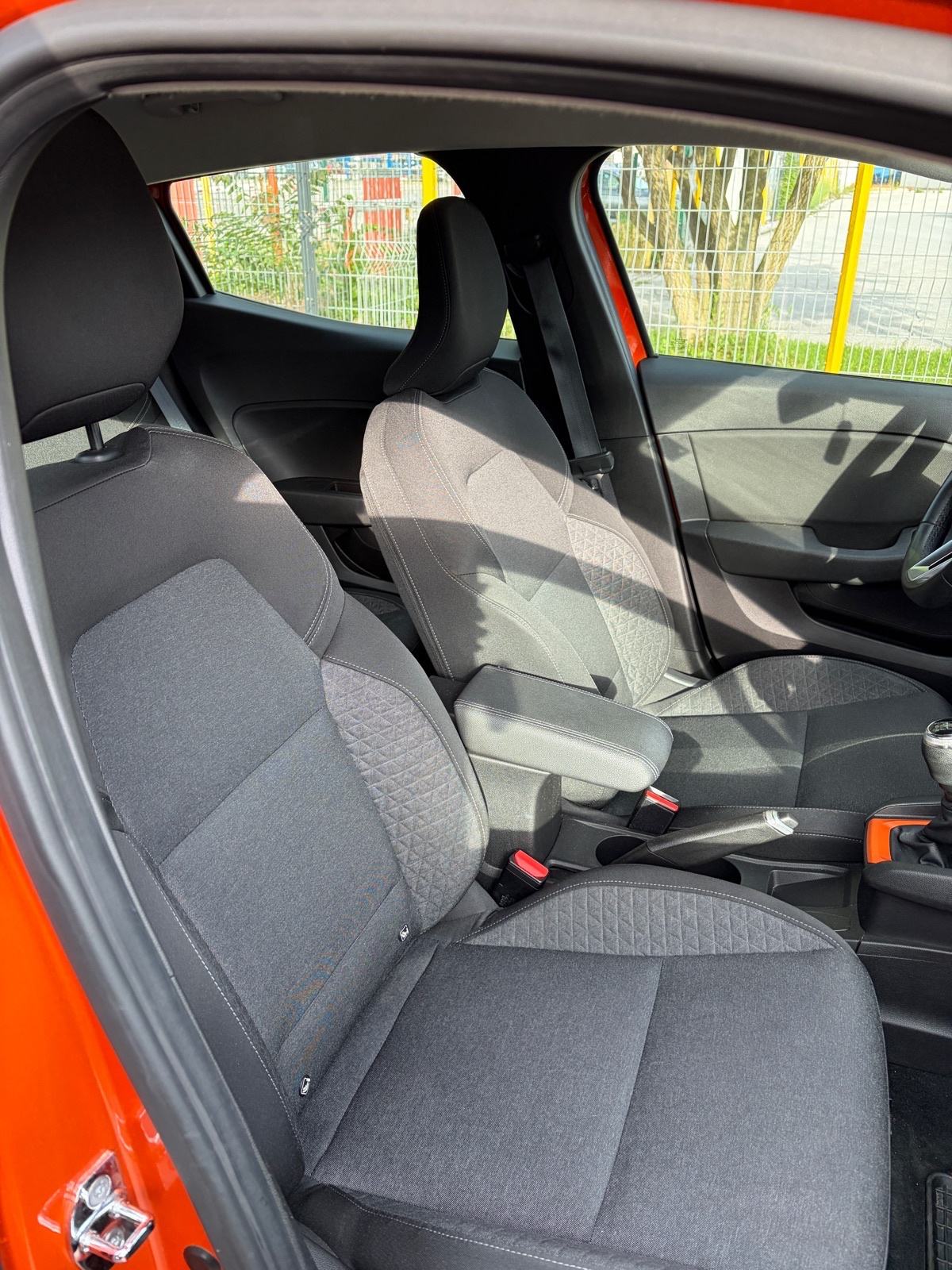 Renault Clio V 1.0 SCE, 53 kW, fotografija 17