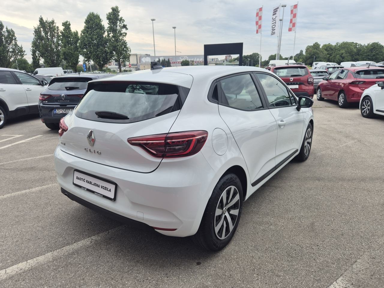 Renault Clio Equilibre Blue dCi 100, fotografija 5