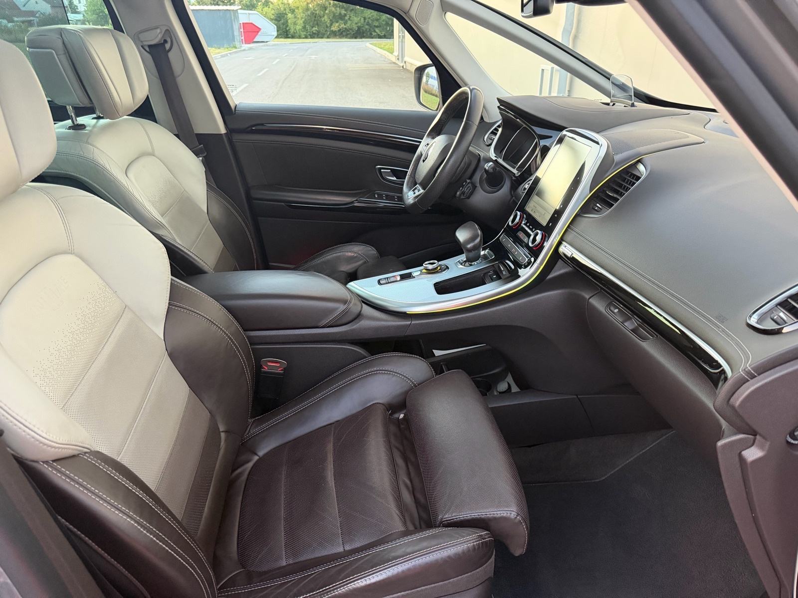 RENAULT ESPACE dCi 160 AUTOMATIK-7 SJEDALA-INITIALE PARIS-4CONTROL-TOP, fotografija 17