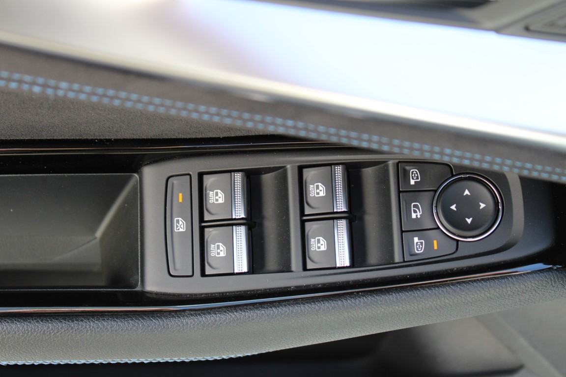 Renault Espace E-Tech 200 Full hybrid Esprit Alpine Aut., fotografija 17