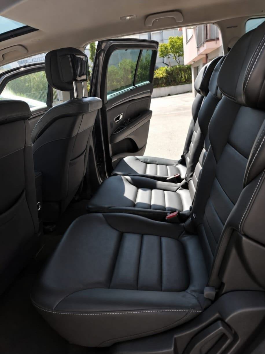 Renault Espace INITIALE PARIS dCi 160 automatik 7 sjedala, panorama, fotografija 11