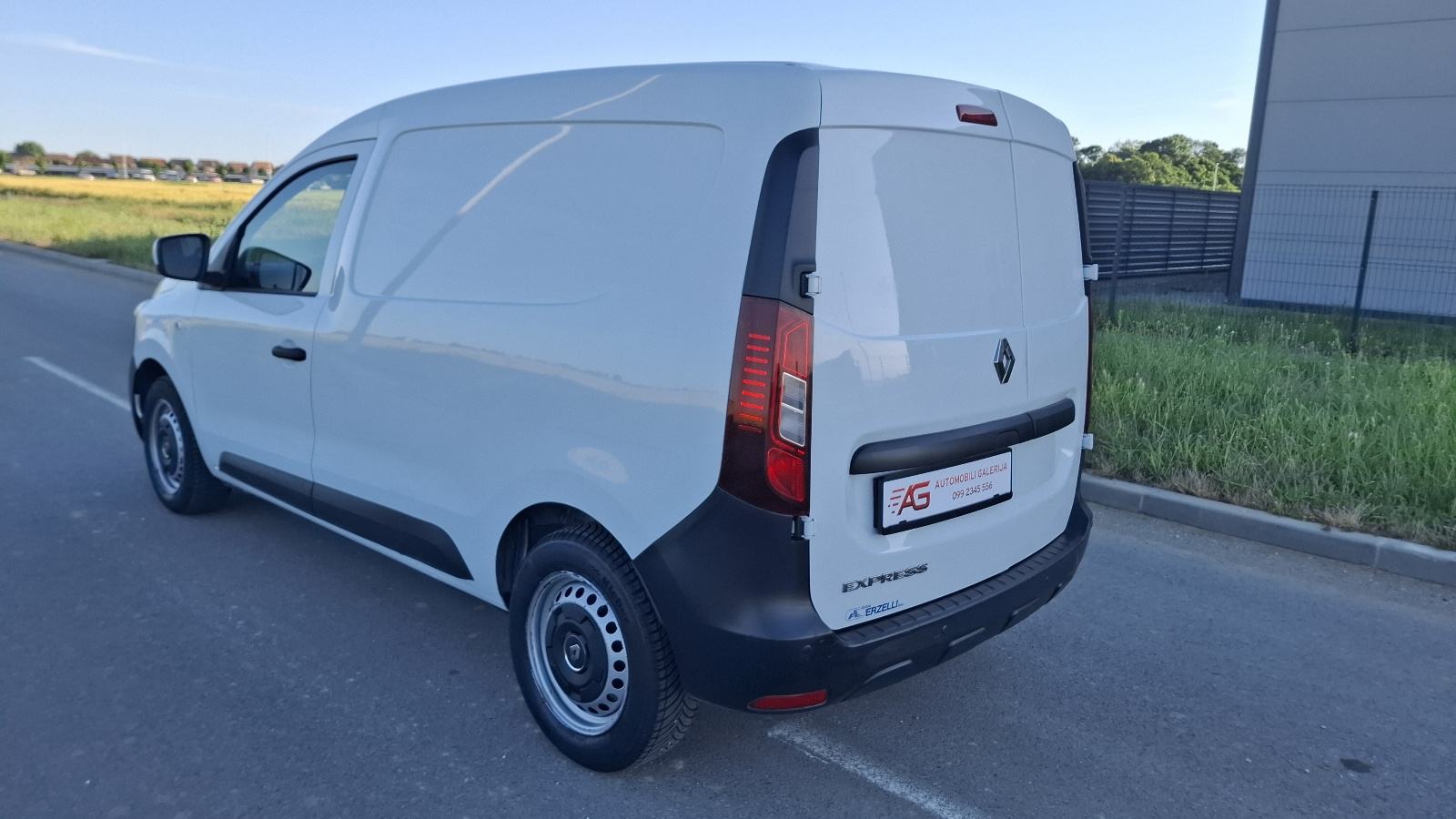 Renault Express 1.5 dci, fotografija 4