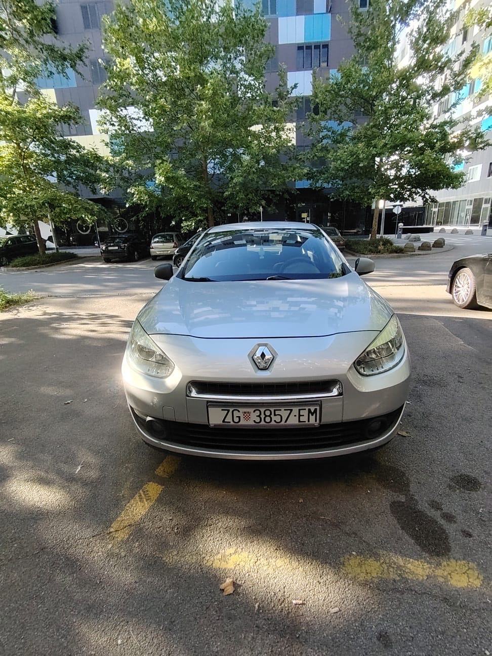 Fluence samo 163tkm godinu dana registriran!, pogled izvana - slika 1