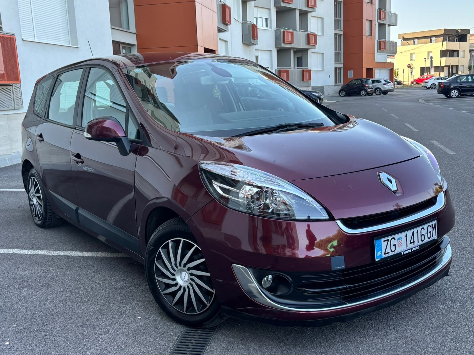 Renault Grand Scenic 1,5 dCi 7Sjedala Euro Kuka Redizajn 4500e, fotografija 2