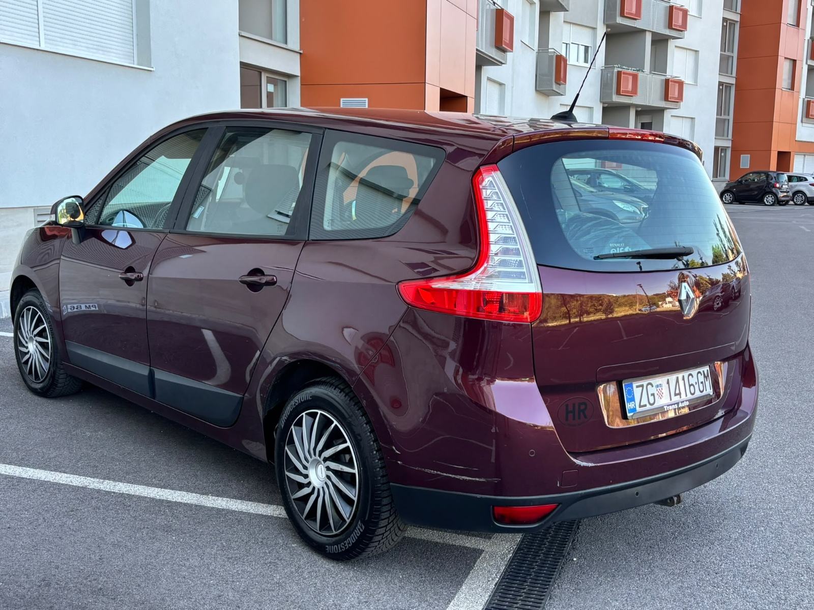 Renault Grand Scenic 1,5 dCi 7Sjedala Euro Kuka Redizajn 4500e, fotografija 8