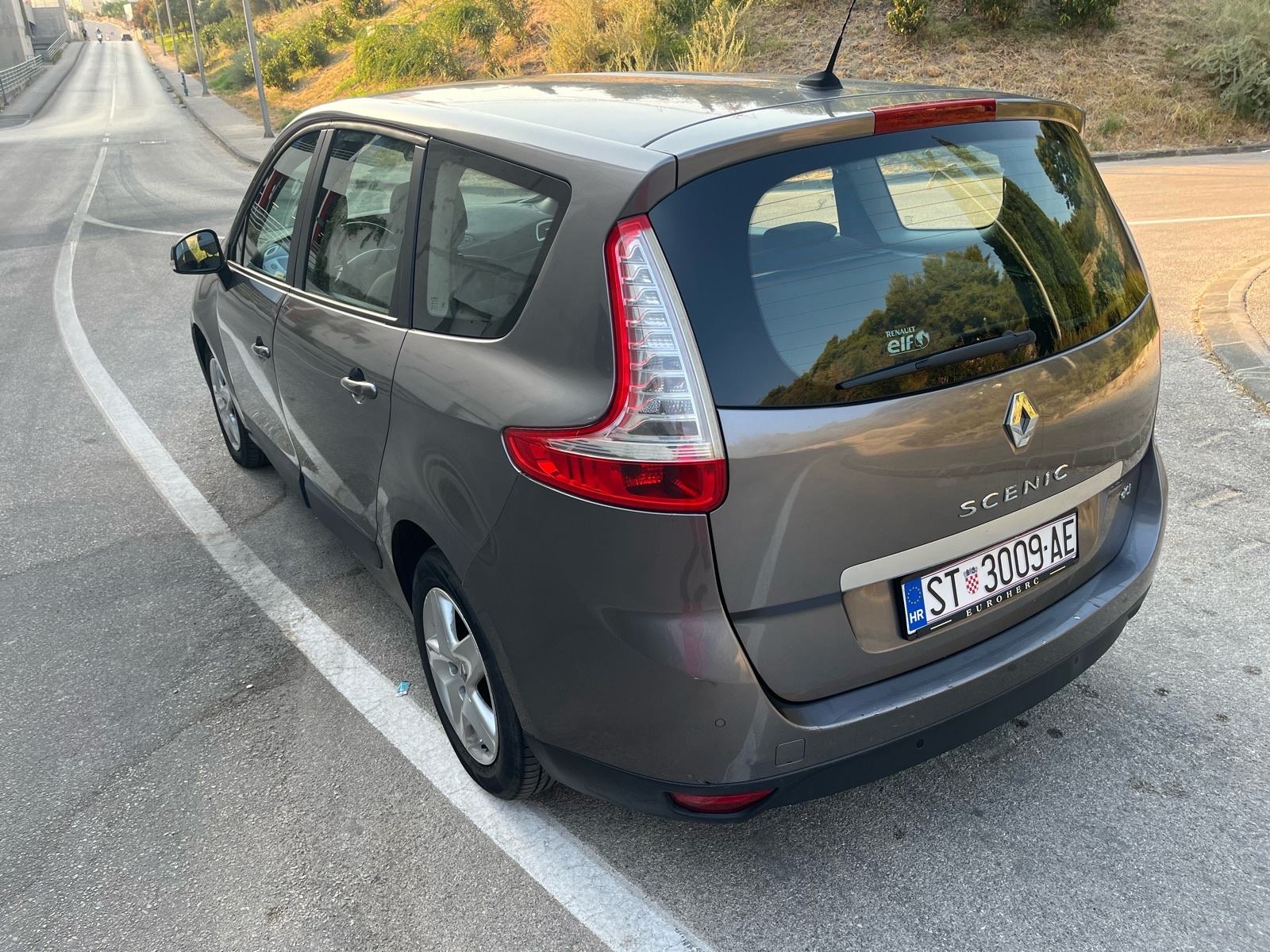 Renault Grand Scenic 1,5 dCi, fotografija 5