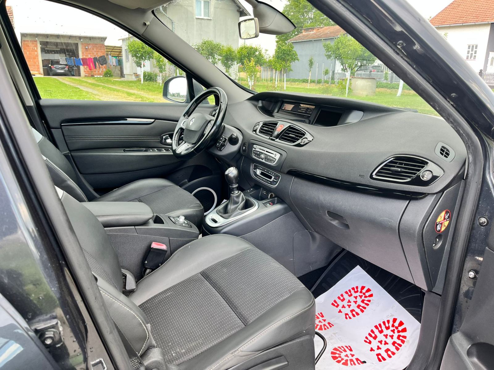 Renault Grand Scenic 1,6 dCi-2013gd.md-NAVIGACIJA-alu,7sjedala,KARTICE, fotografija 10