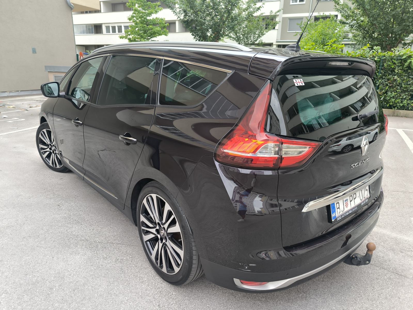 Renault Grand Scenic 1,6 dCi, INITIALE PARIS, FULL LED, TOP, fotografija 8