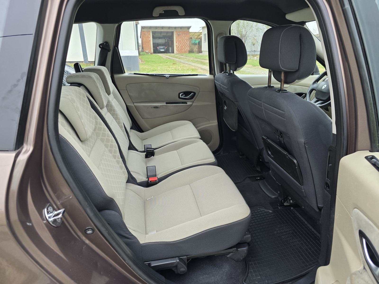 Renault Grand Scenic 1,6i-PLIN-2011gd.md-CLIMATRONIC-7sjedala,rg.08/27, fotografija 17