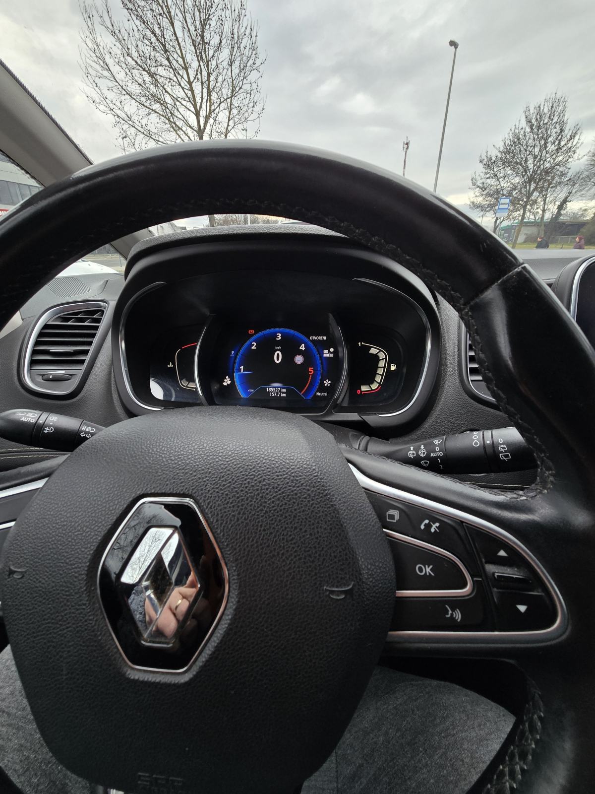 Renault Grand Scenic dCi 130, fotografija 4