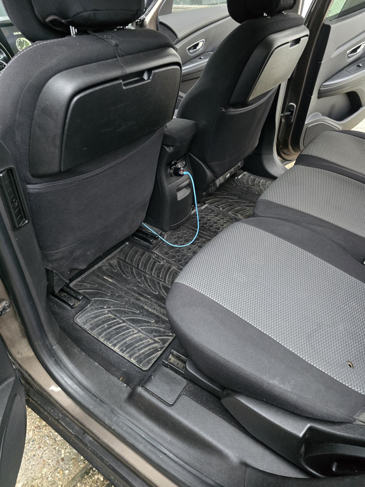 Renault Grand Scenic dCi 130, fotografija 9
