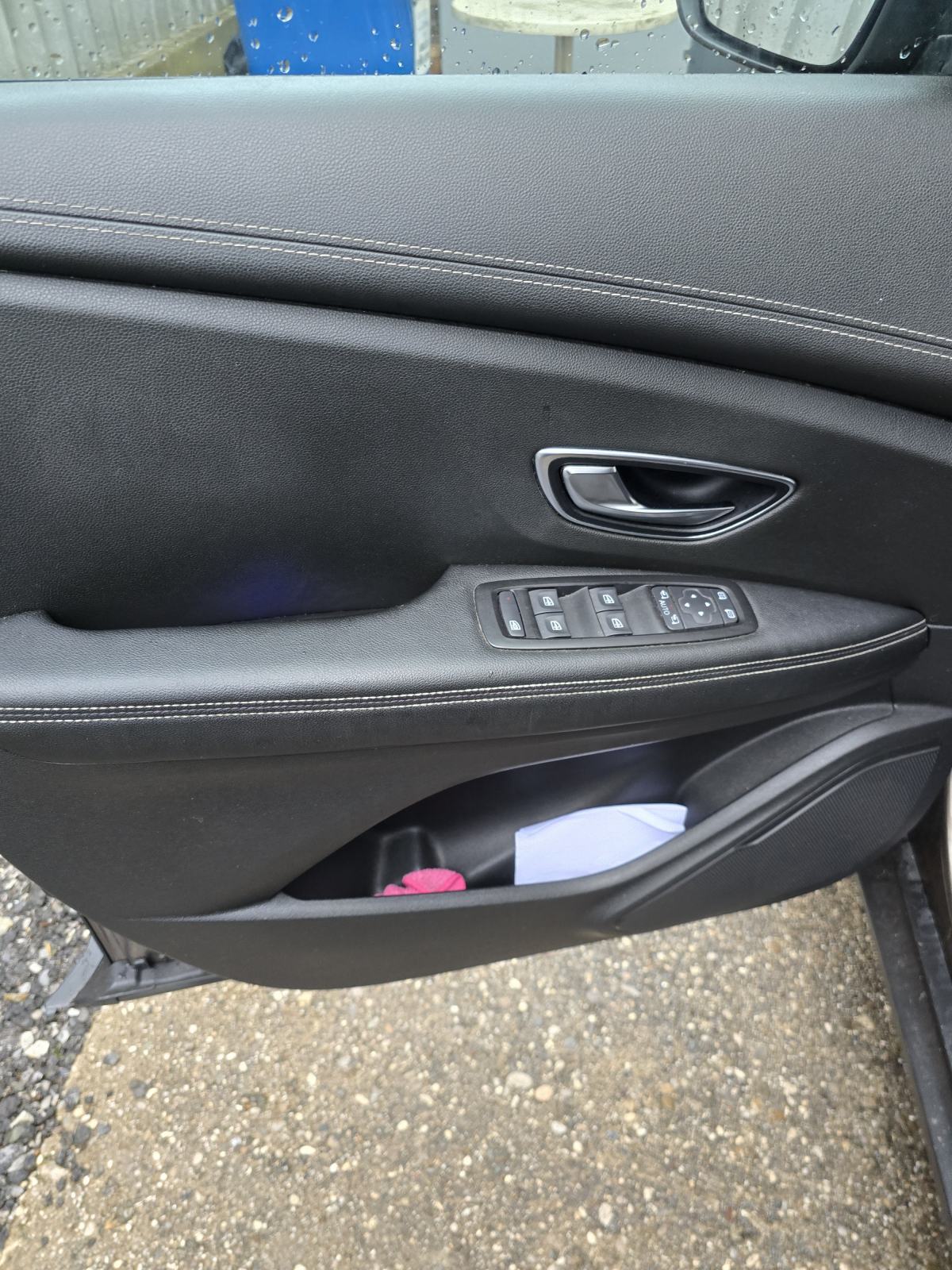 Renault Grand Scenic dCi 130, fotografija 11