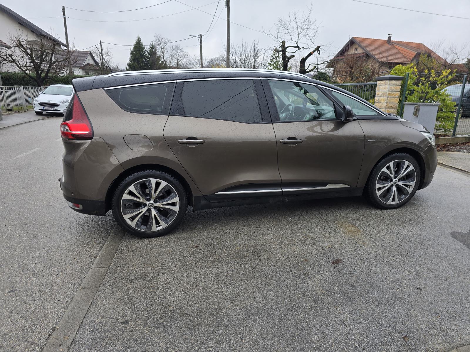 Renault Grand Scenic dCi 130, fotografija 14