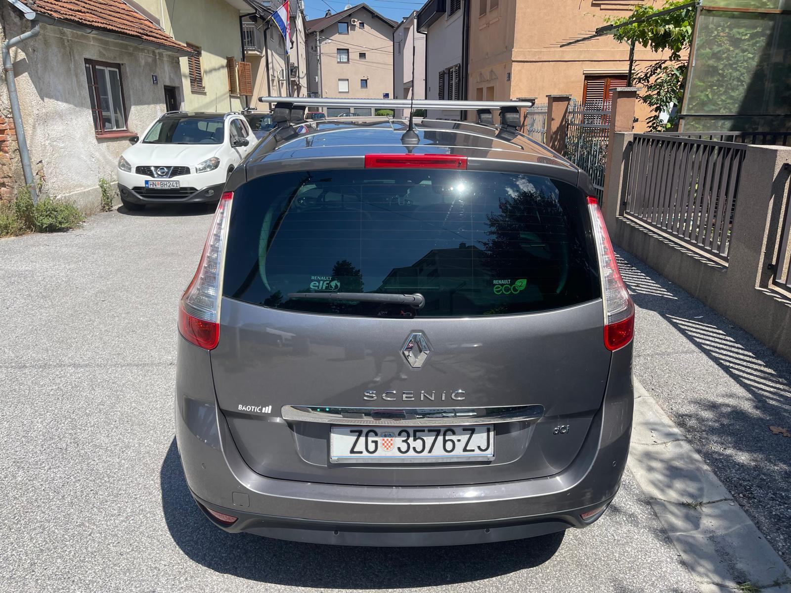 Renault Grand Scenic dCi 130, fotografija 3
