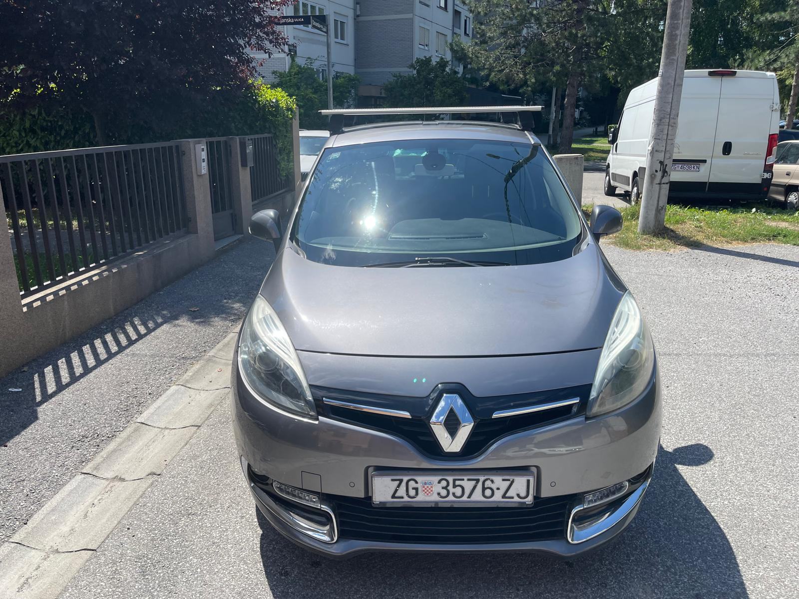 Renault Grand Scenic dCi 130, fotografija 10