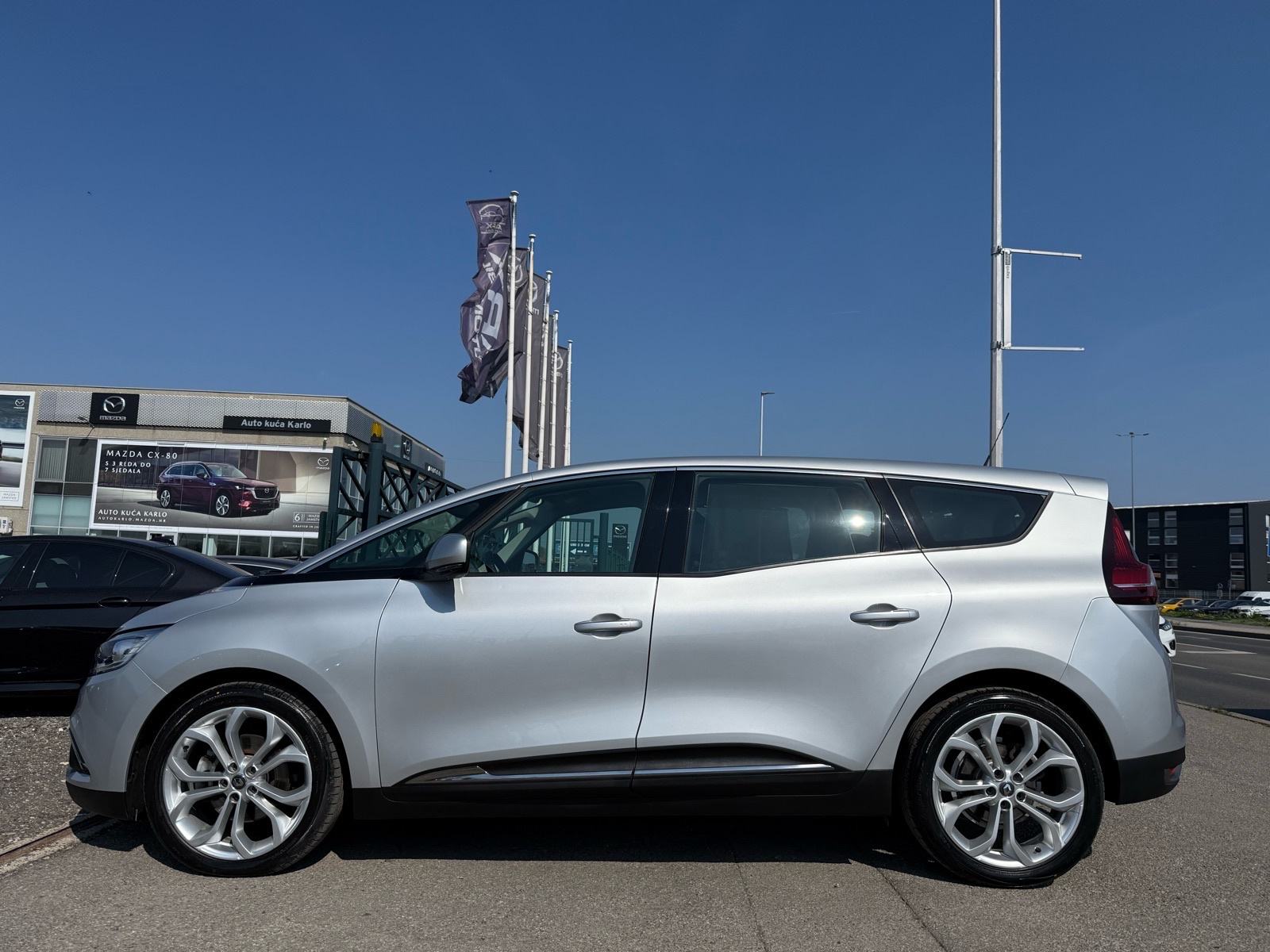 Renault Grand Scenic dCi120 AUTOMATIK 7SJEDALA°NAVI°LEASING BEZ UČEŠĆA, fotografija 4