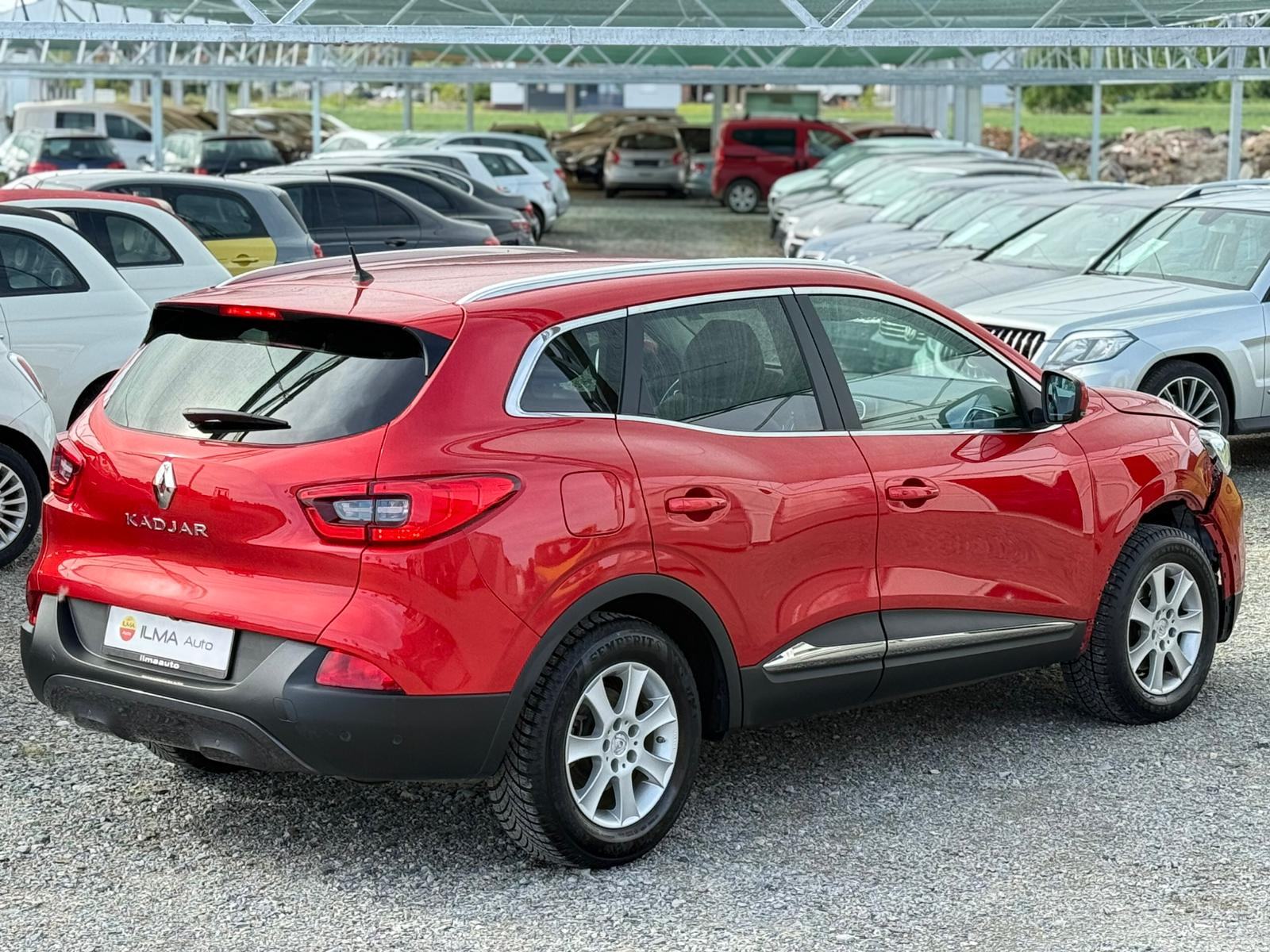RENAULT KADJAR 1.2 TCe - oštećeno vozilo, fotografija 7