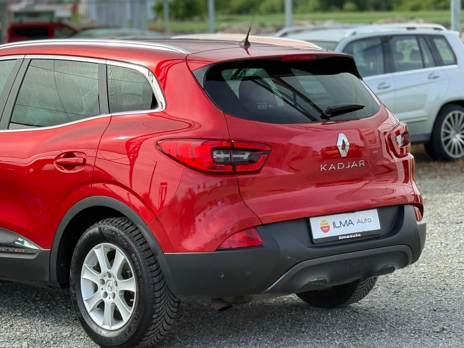RENAULT KADJAR 1.2 TCe - oštećeno vozilo, fotografija 10